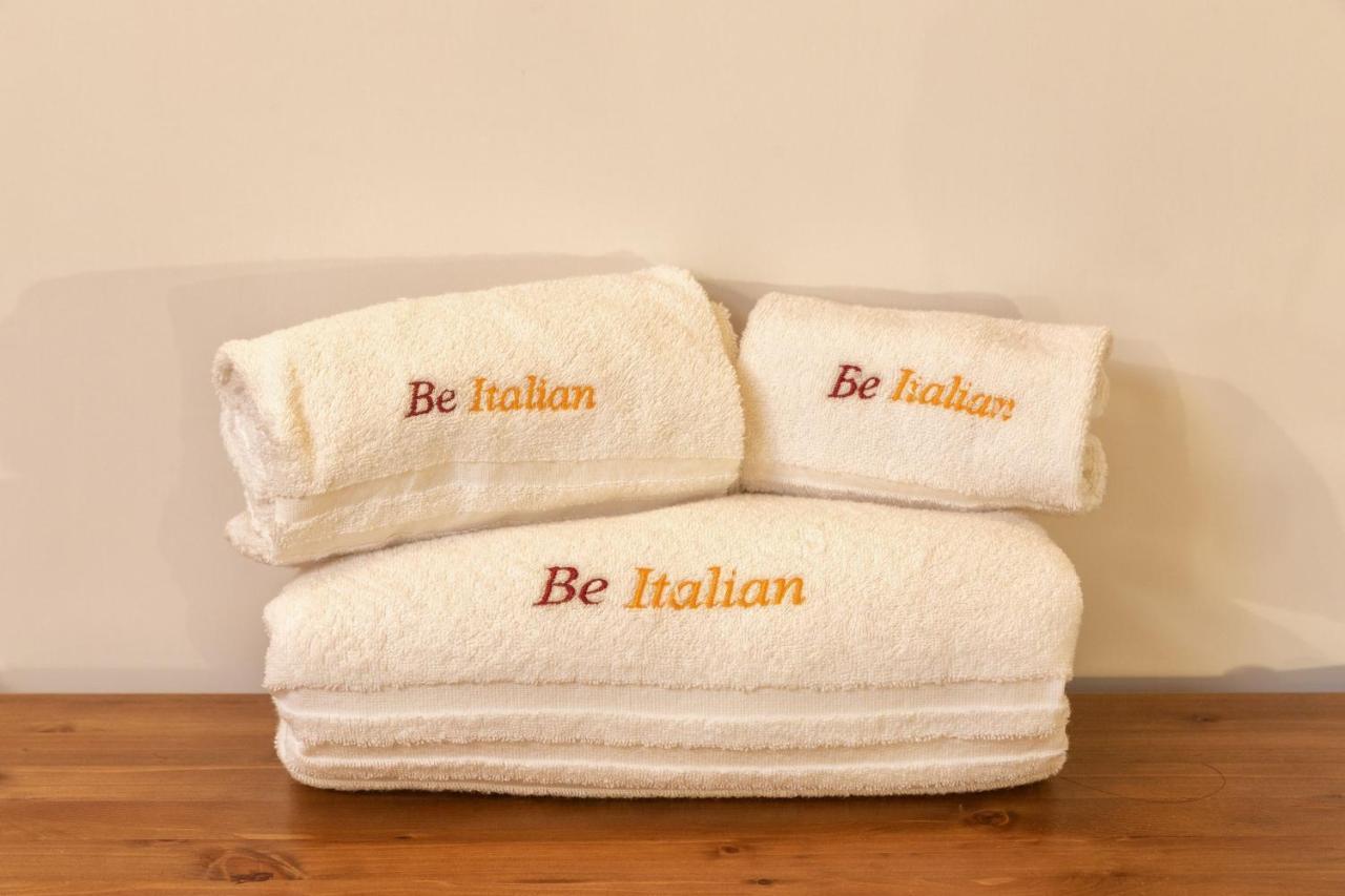 Be Italian Flat Duomo 319 Bed and Breakfast Νάπολη Εξωτερικό φωτογραφία