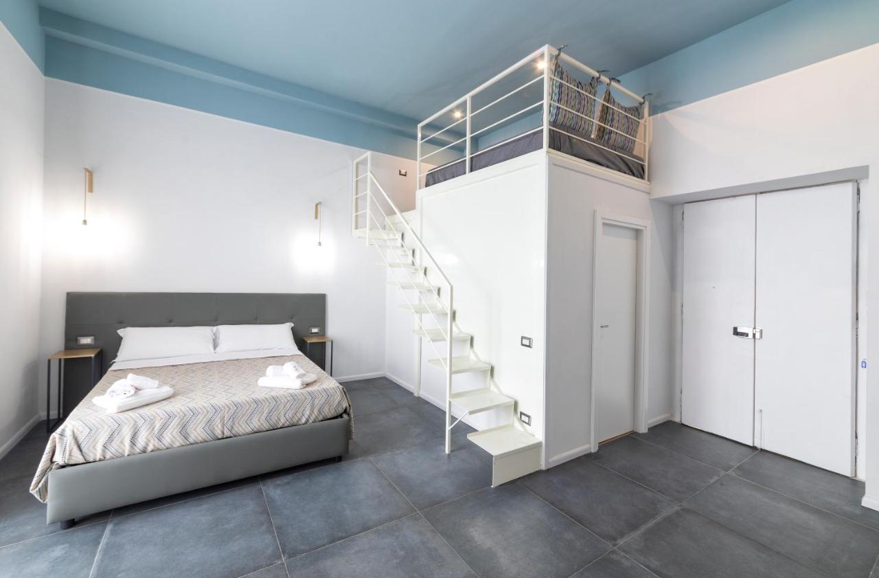 Be Italian Flat Duomo 319 Bed and Breakfast Νάπολη Εξωτερικό φωτογραφία