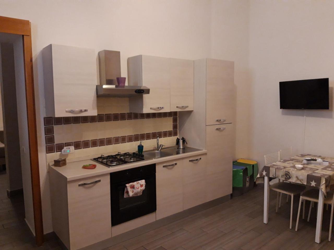 Be Italian Flat Duomo 319 Bed and Breakfast Νάπολη Εξωτερικό φωτογραφία